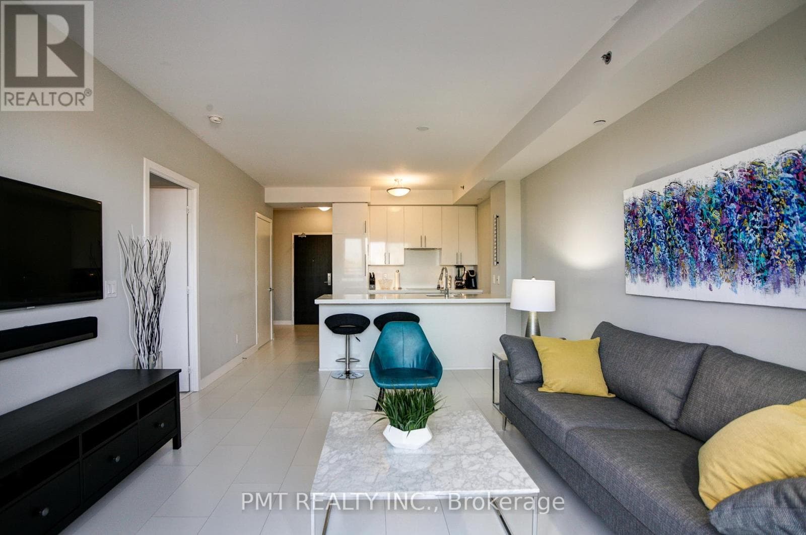 Toronto (Waterfront Communities) — Toronto (Waterfront Communities) - Main photo