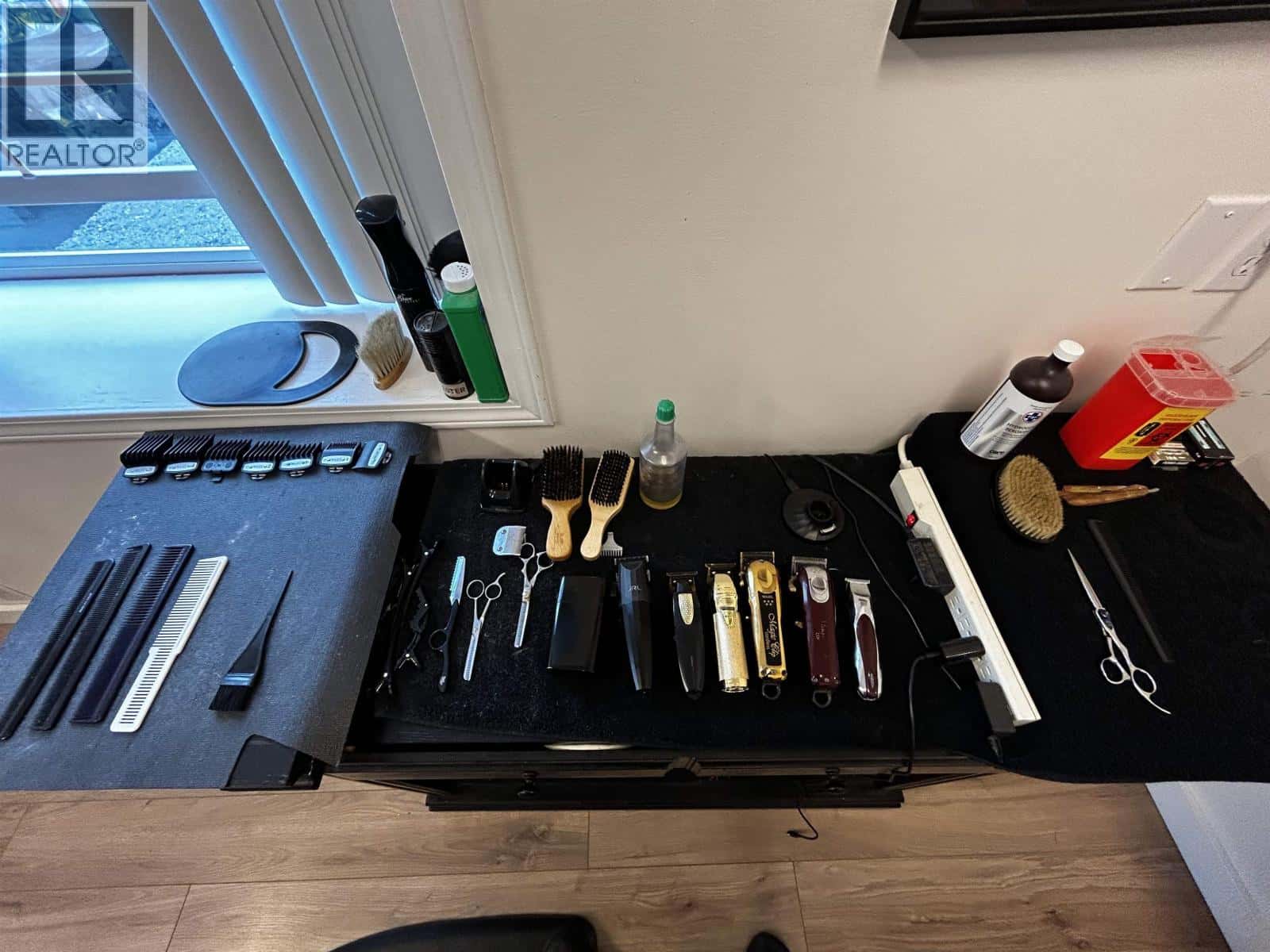 108 1161 SUNSHINE COAST HIGHWAY — Gibsons - Photo 2 of 12