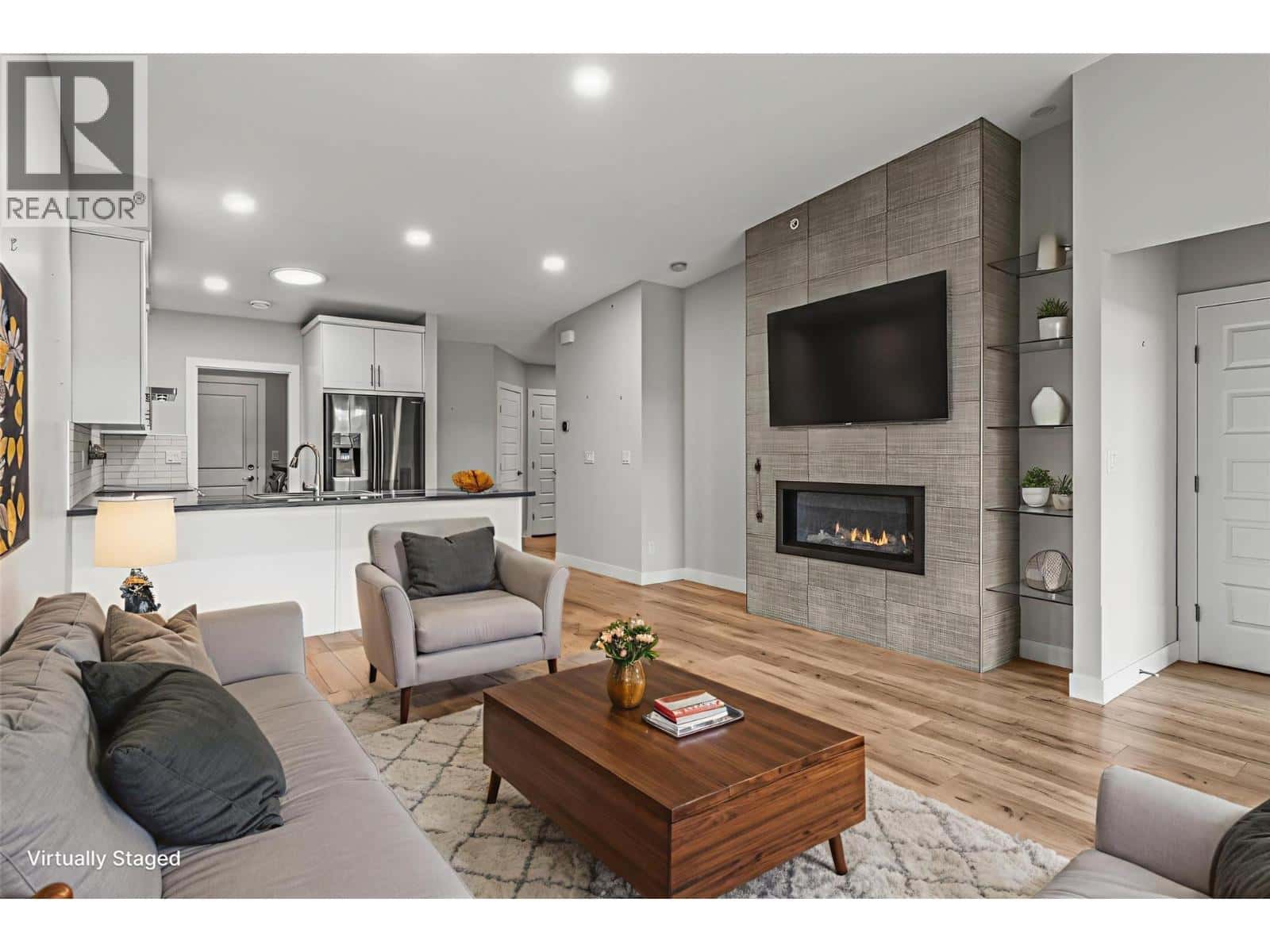 Vernon — Vernon - Photo 4 of 53