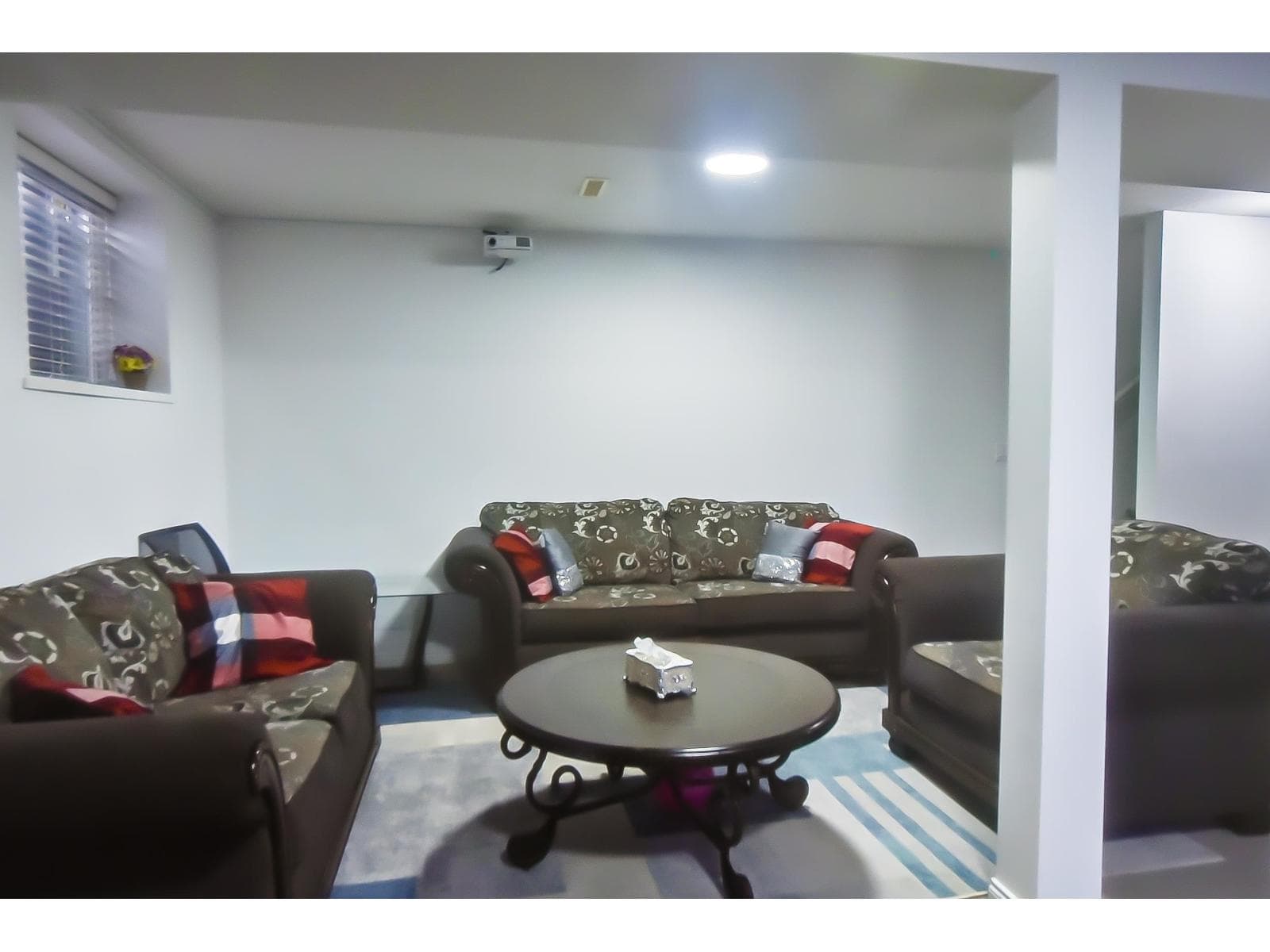 132 12040 68 AVENUE — Surrey - Main photo