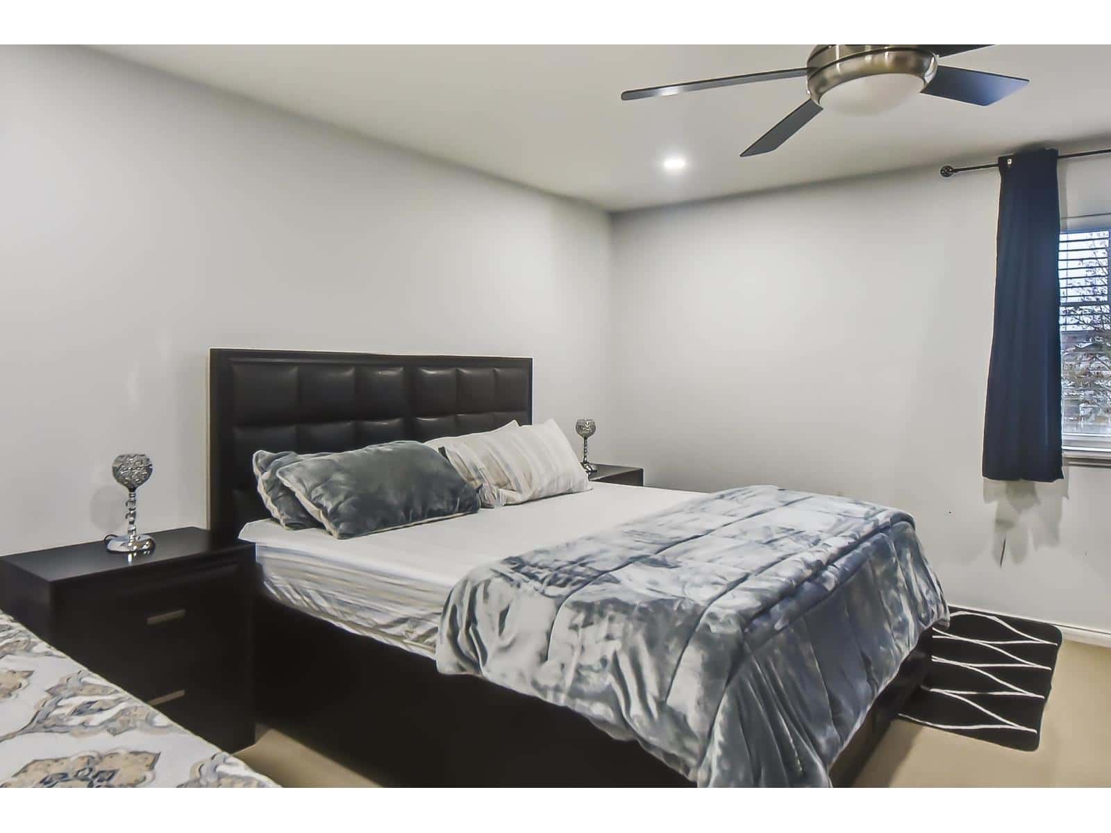 132 12040 68 AVENUE — Surrey - Photo 2 of 40