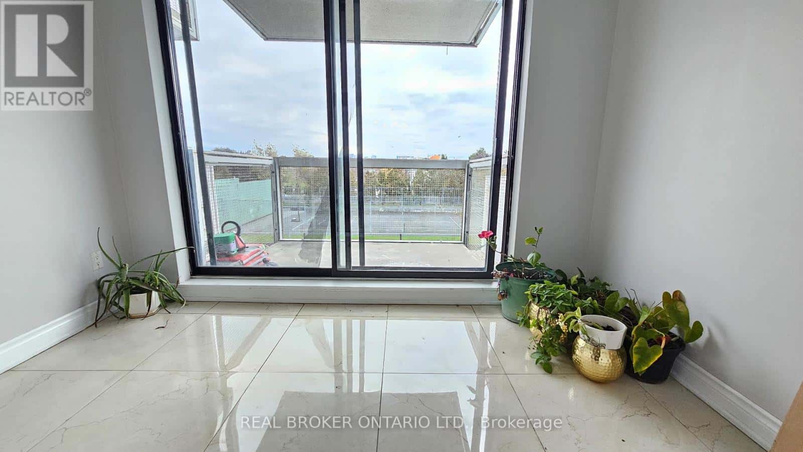 Toronto (Agincourt South-Malvern West) — Toronto (Agincourt South-Malvern West) - Photo 4 of 24