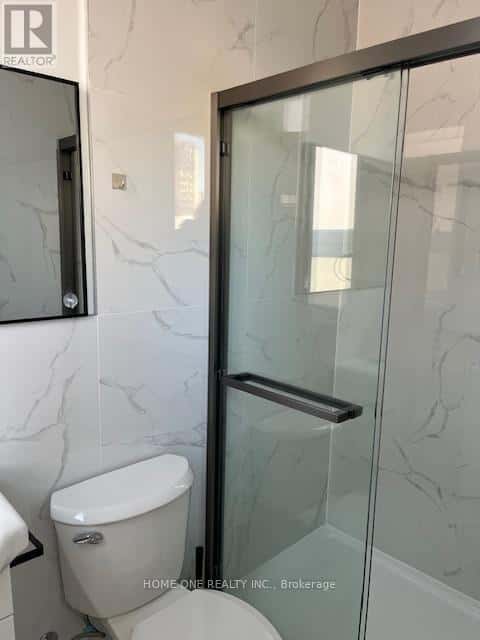 Toronto (Kensington-Chinatown) — Toronto (Kensington-Chinatown) - Photo 2 of 11