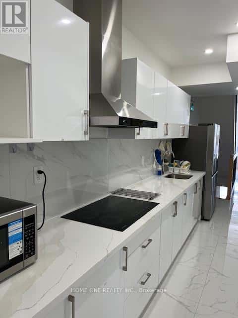 Toronto (Kensington-Chinatown) — Toronto (Kensington-Chinatown) - Photo 3 of 11