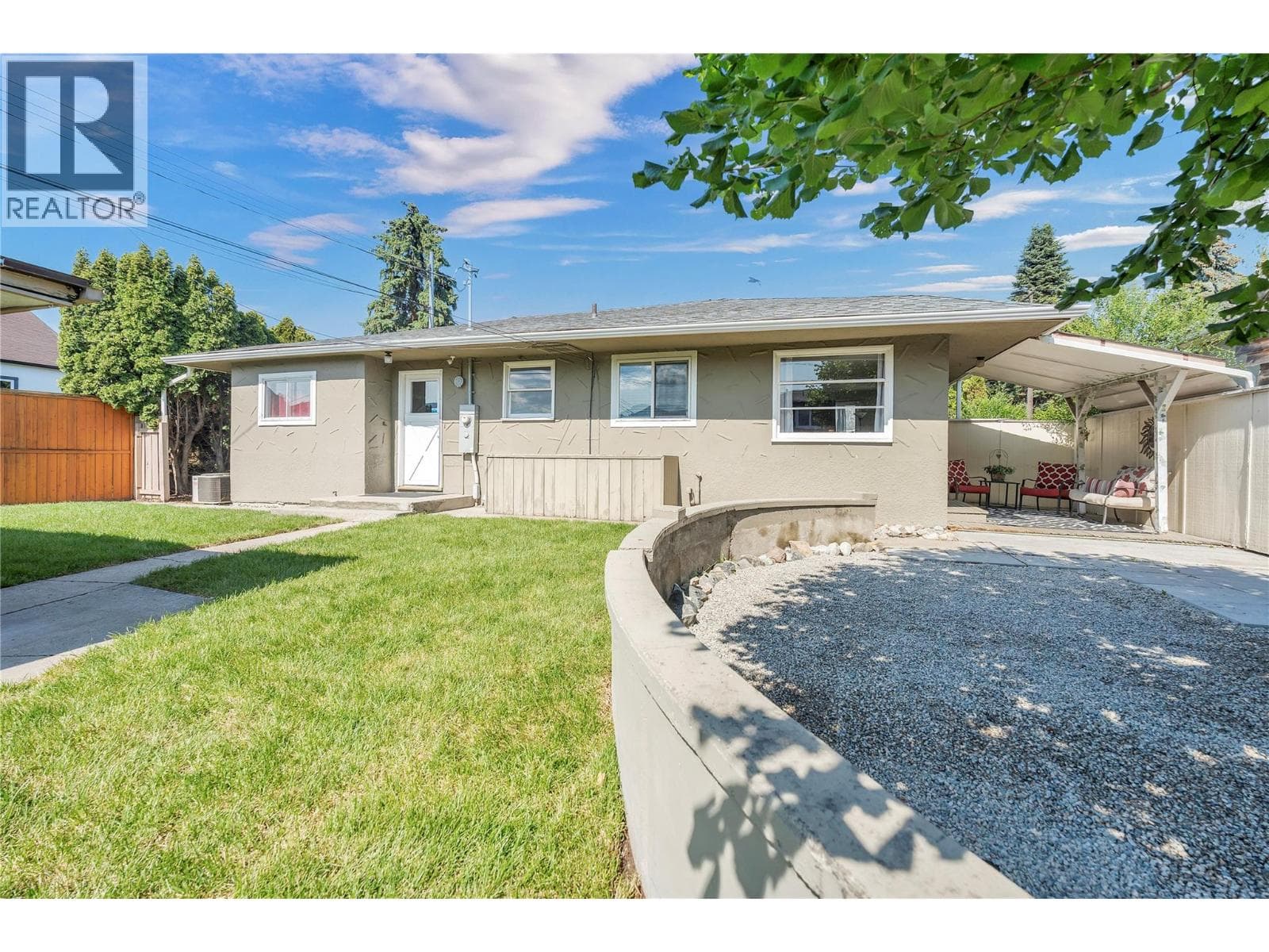 1160 Moosejaw Street — Penticton, British Columbia - Main photo