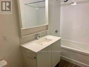 Brampton (Northwest Brampton) — Brampton (Northwest Brampton) - Photo 5 of 17