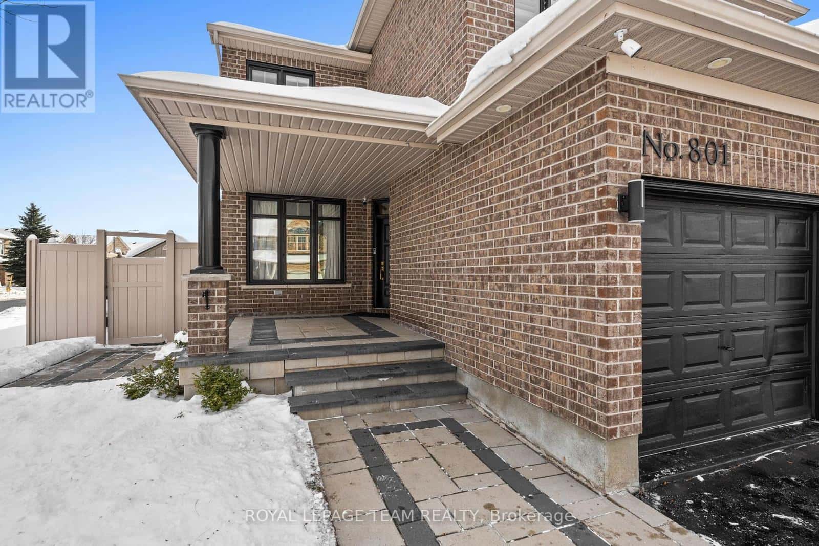 801 BOWERCREST CRESCENT — Ottawa, Ontario - Photo 3 of 50