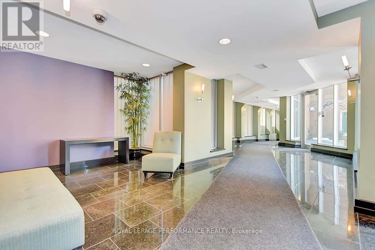 103 - 134 YORK STREET — Ottawa, Ontario - Photo 3 of 21