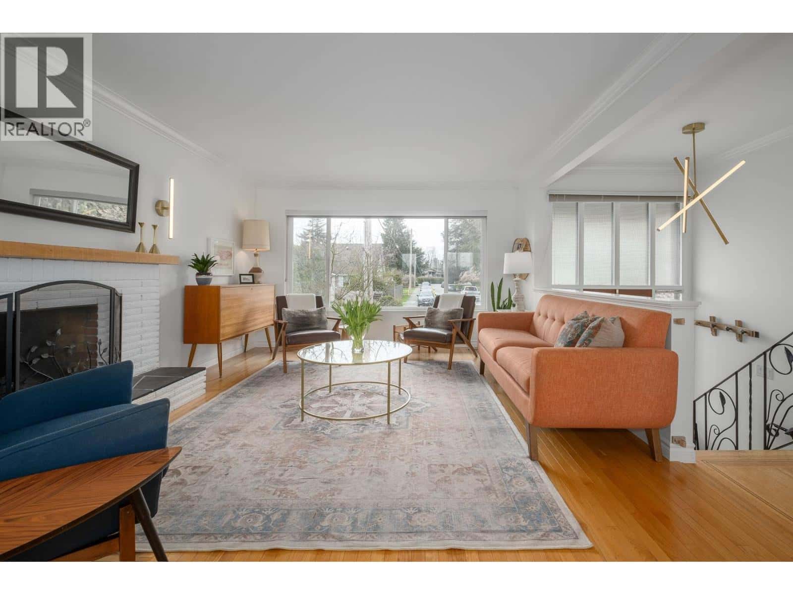 New Westminster — New Westminster - Photo 2 of 34