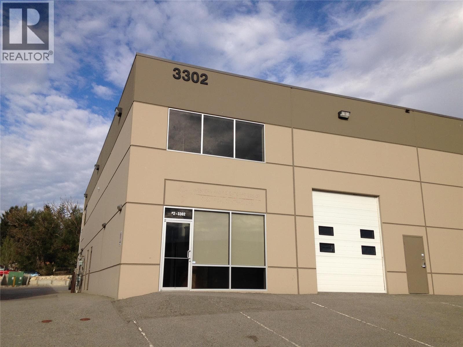 3302 Appaloosa Road Unit# 2 & 3 — Kelowna - Main photo