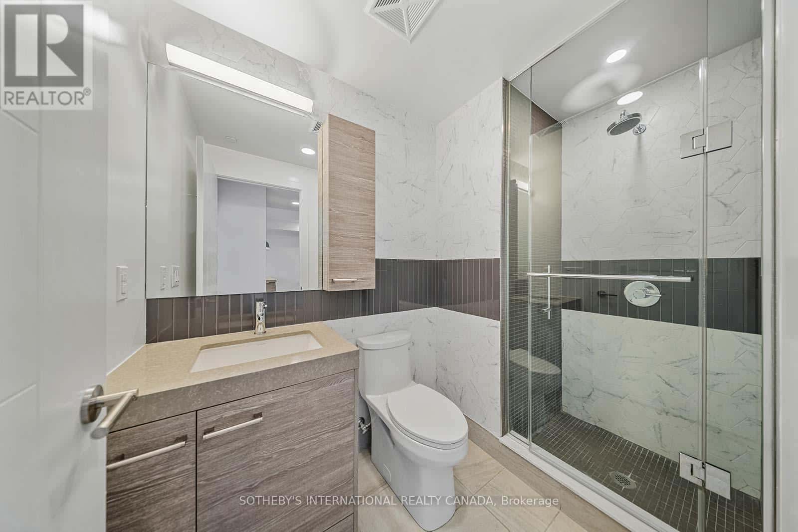 Toronto (University) — Toronto (University) - Photo 5 of 44