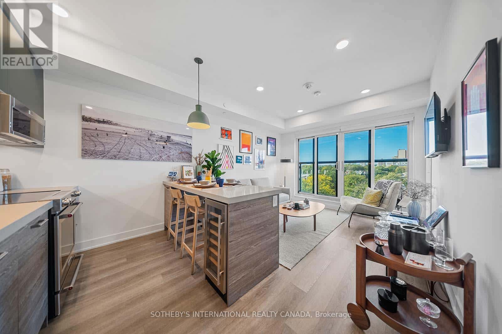 Toronto (University) — Toronto (University) - Photo 3 of 47