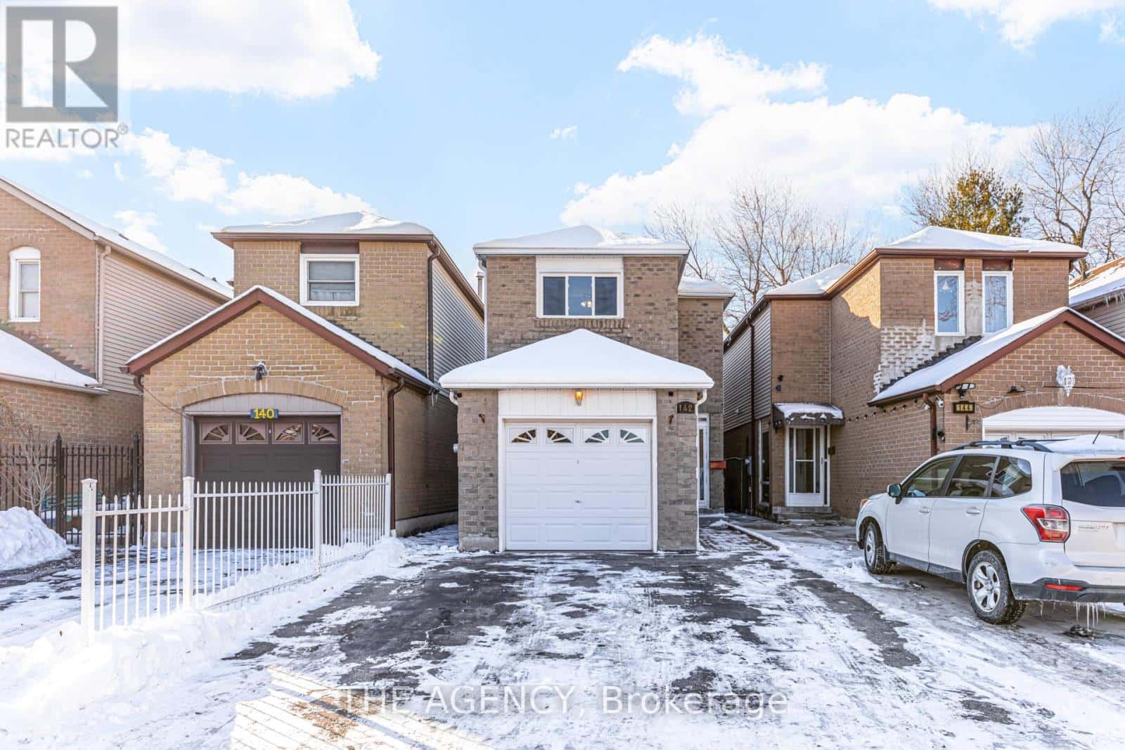 Toronto (Woburn) — Toronto (Woburn) - Photo 2 of 41