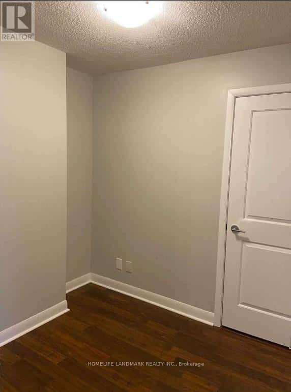 Toronto (Bendale) — Toronto (Bendale) - Photo 2 of 17