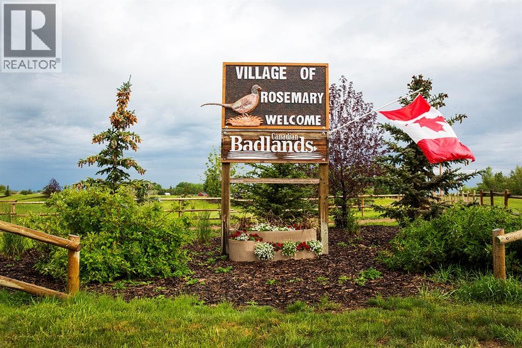 622 Iris Street — Rosemary, Alberta - Main photo