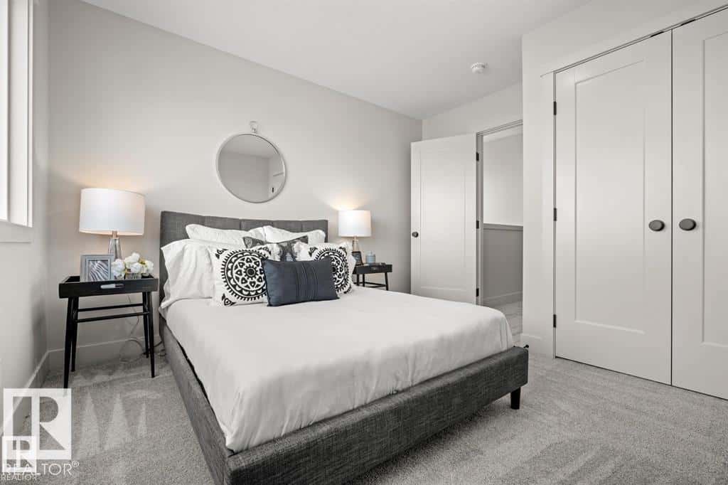 Stony Plain — Stony Plain - Photo 5 of 44