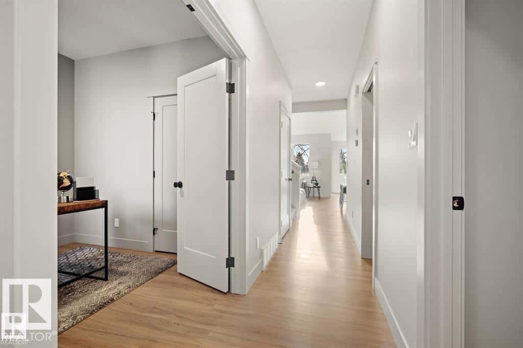 Stony Plain — Stony Plain - Photo 3 of 44