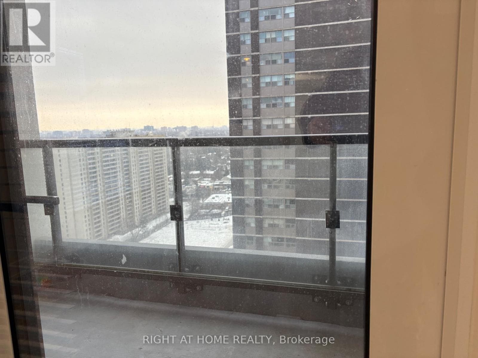 Toronto (Islington-City Centre West) — Toronto (Islington-City Centre West) - Main photo