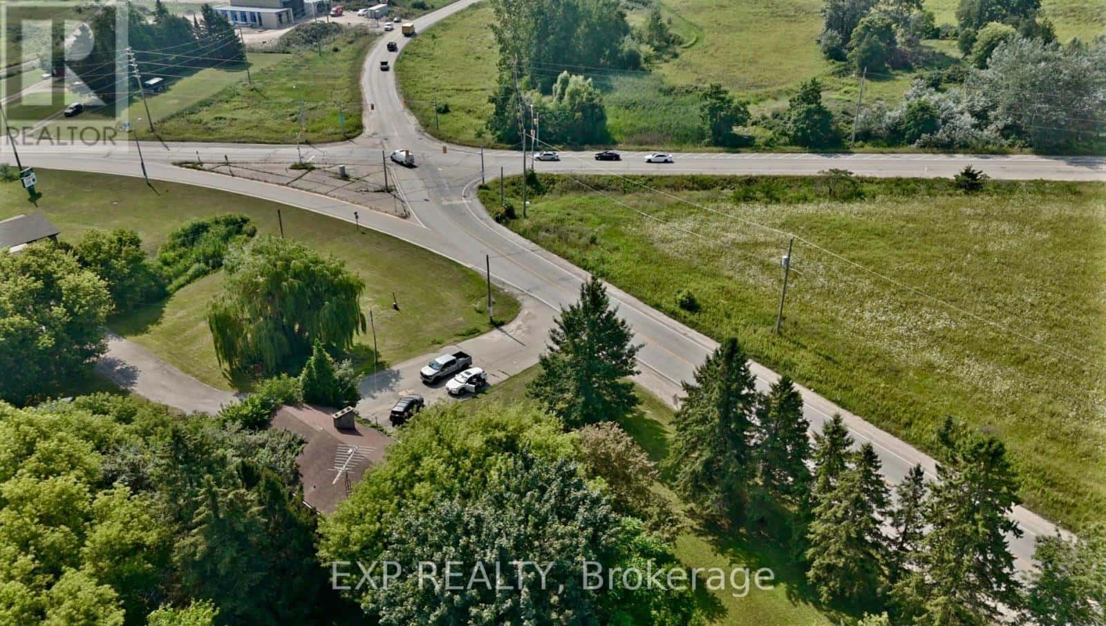 London South (South U) — London South (South U) - Photo 5 of 15