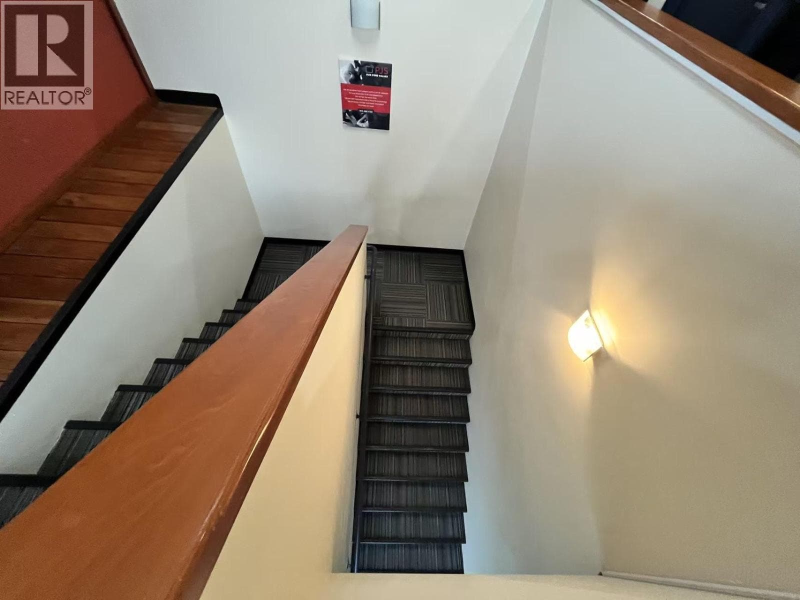 New Westminster — New Westminster - Main photo