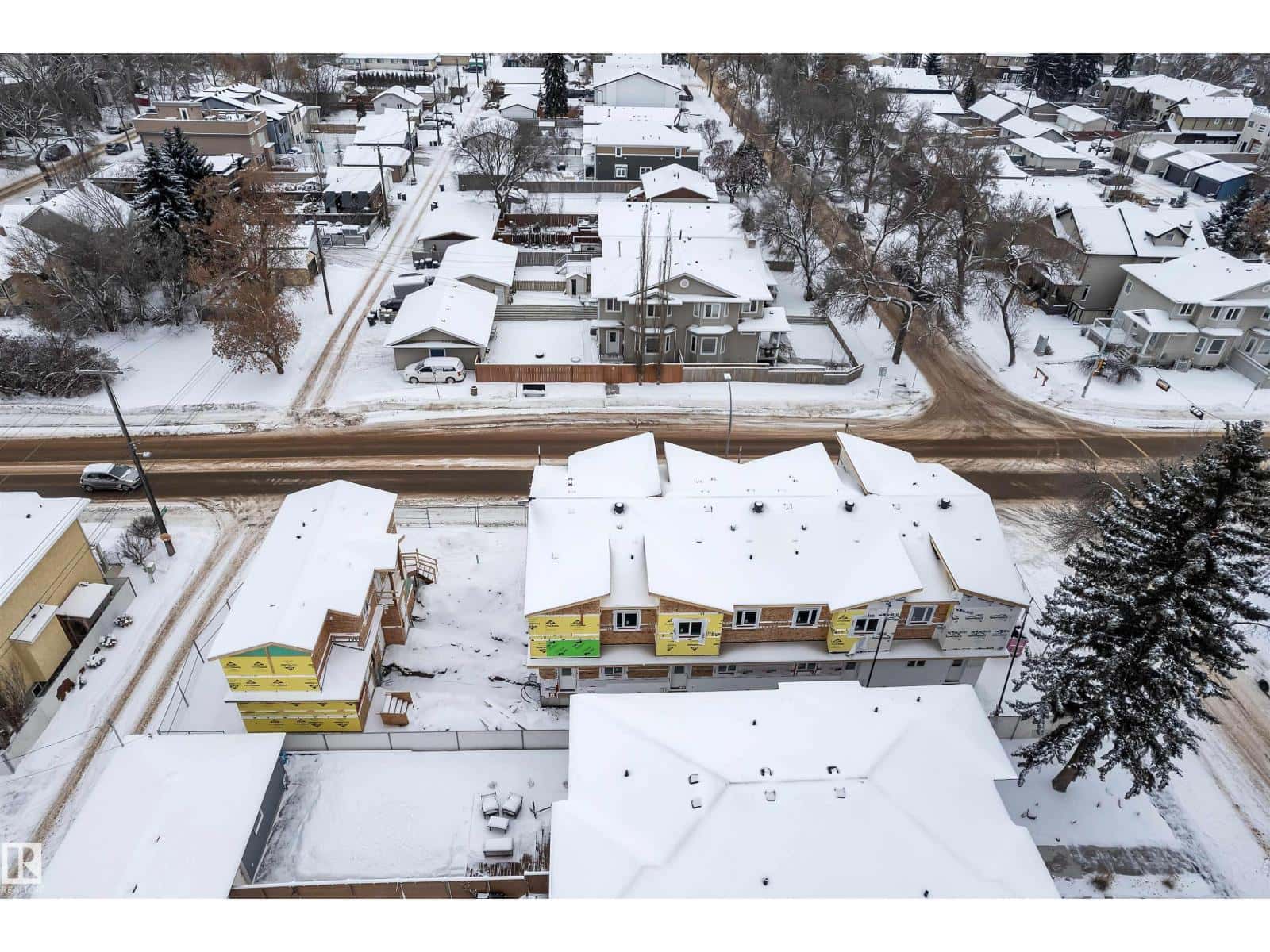 Edmonton — Edmonton - Photo 5 of 25