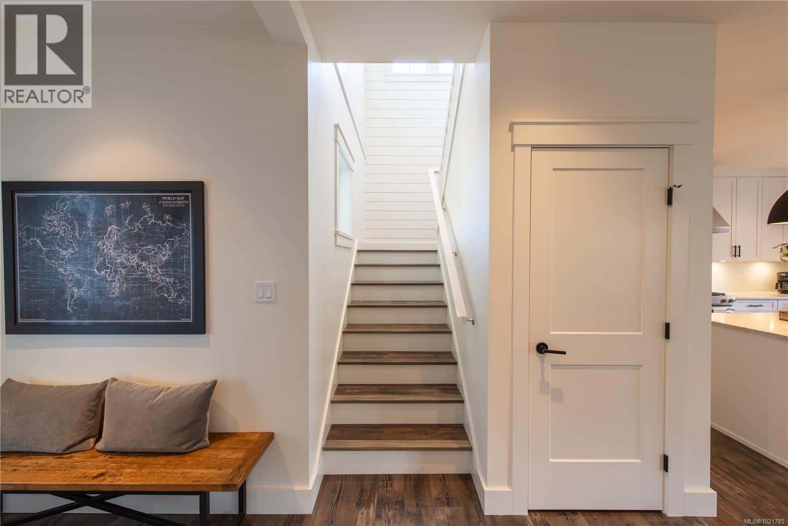 View Royal — View Royal - Photo 4 of 42