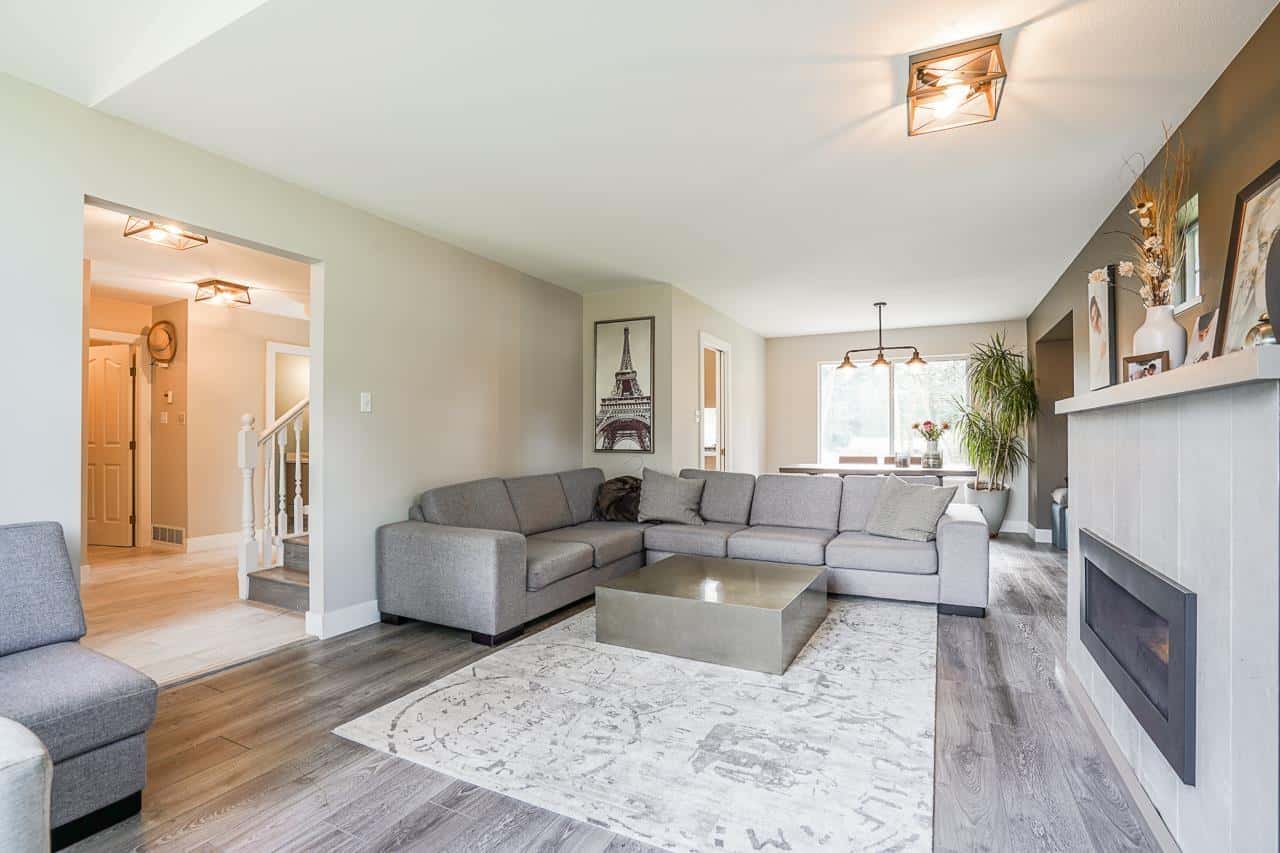 Langley — Langley - Photo 5 of 36