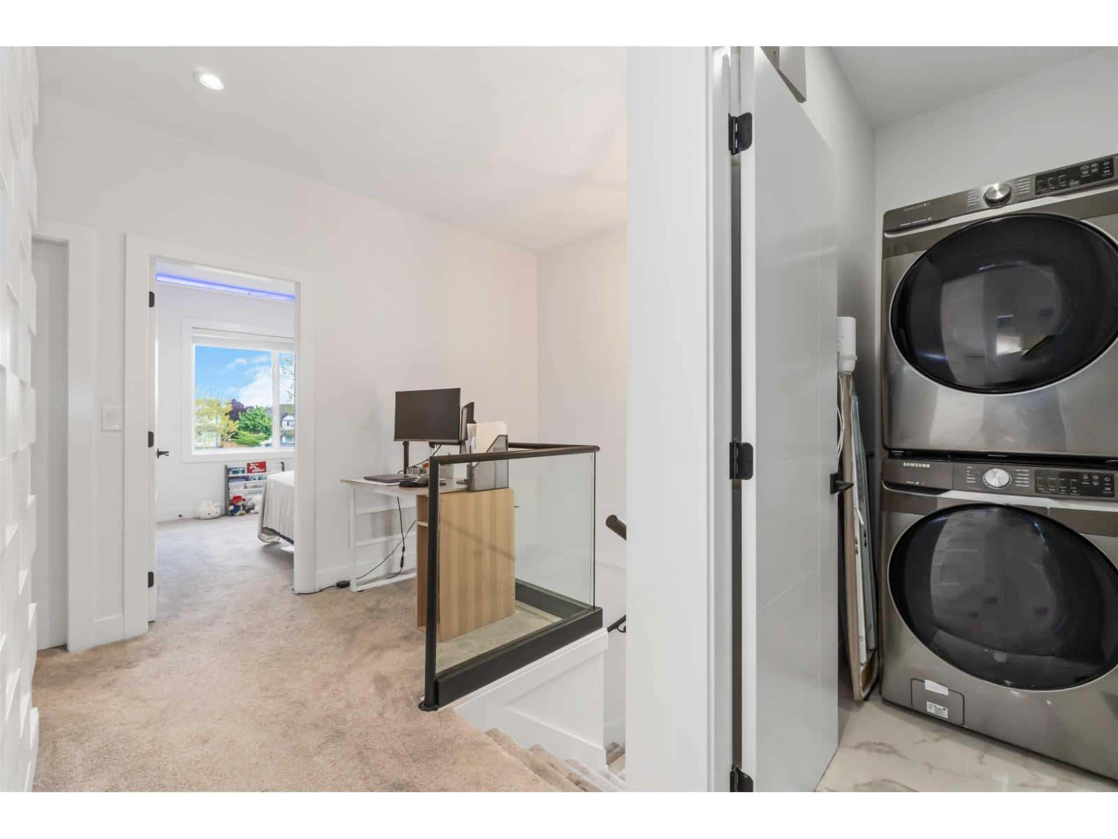 Surrey — Surrey - Photo 5 of 18