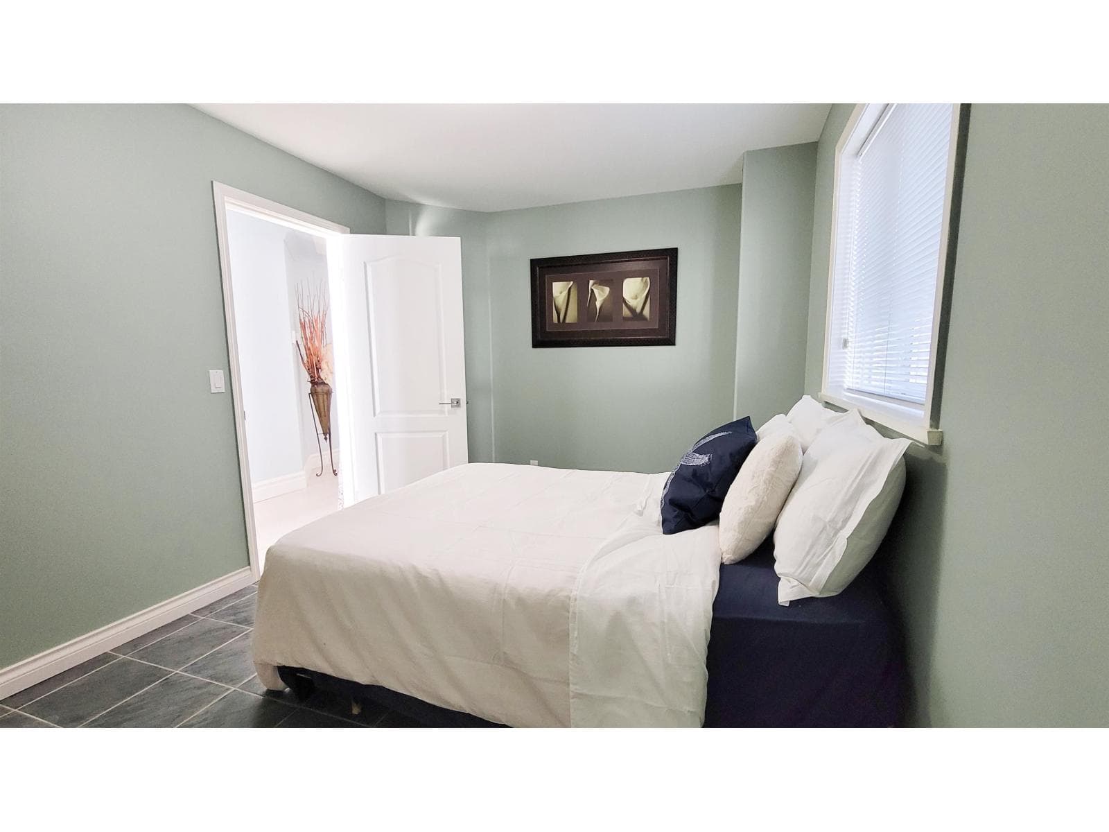 White Rock — White Rock - Main photo