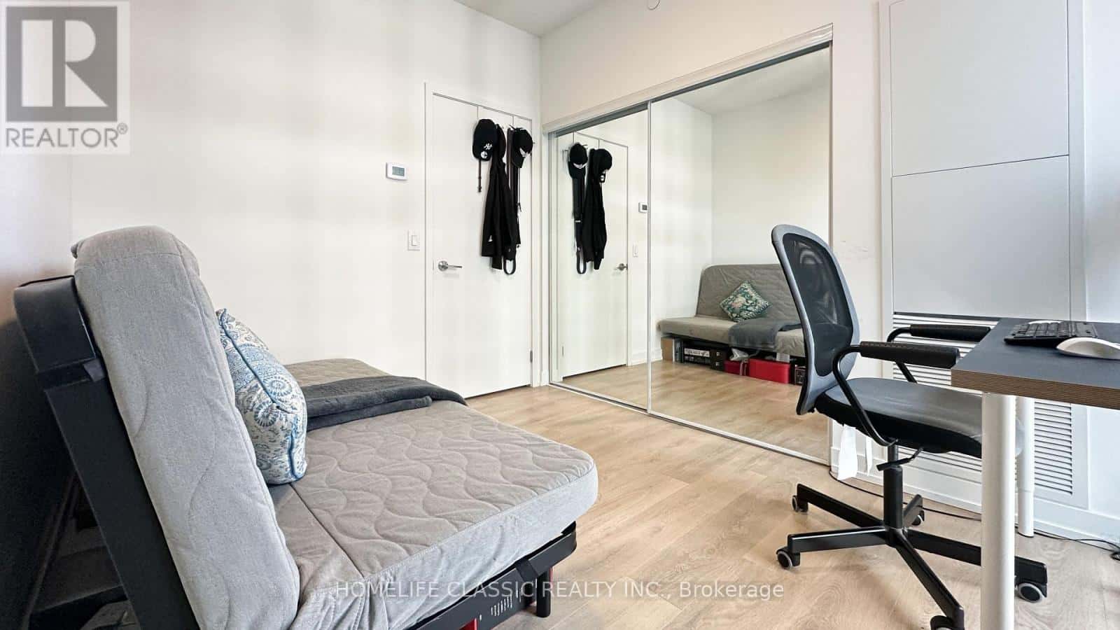 1109 - 225 SUMACH STREET — Toronto (Regent Park) - Photo 5 of 35