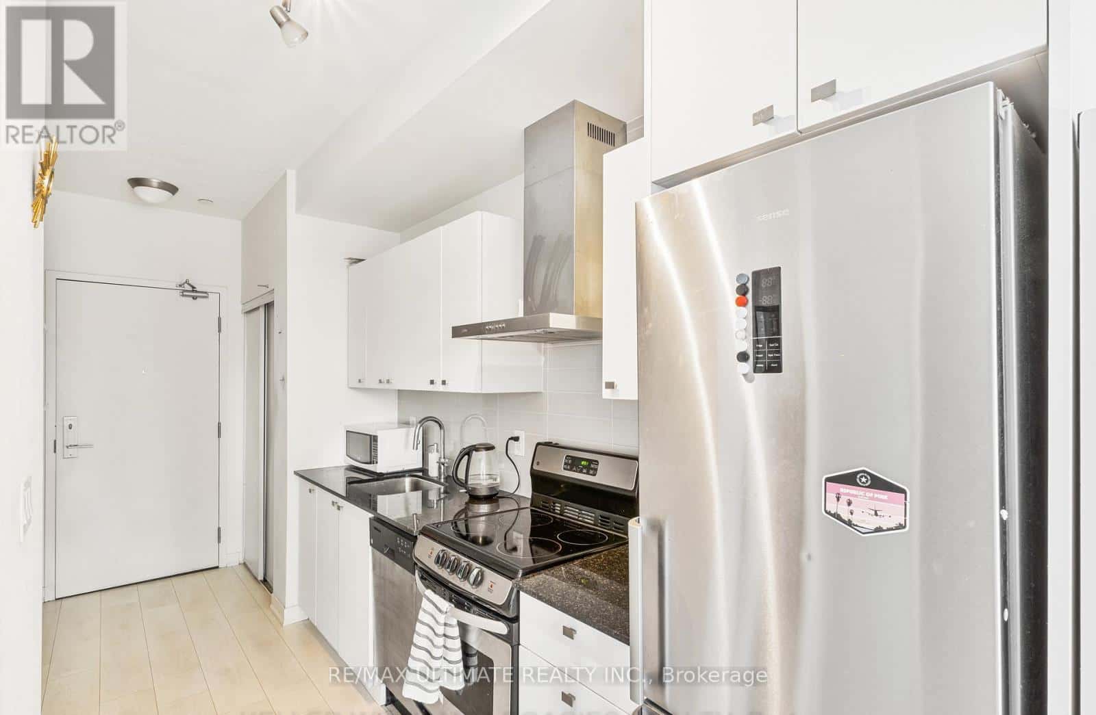 412 - 51 EAST LIBERTY STREET — Toronto (Niagara) - Photo 5 of 30