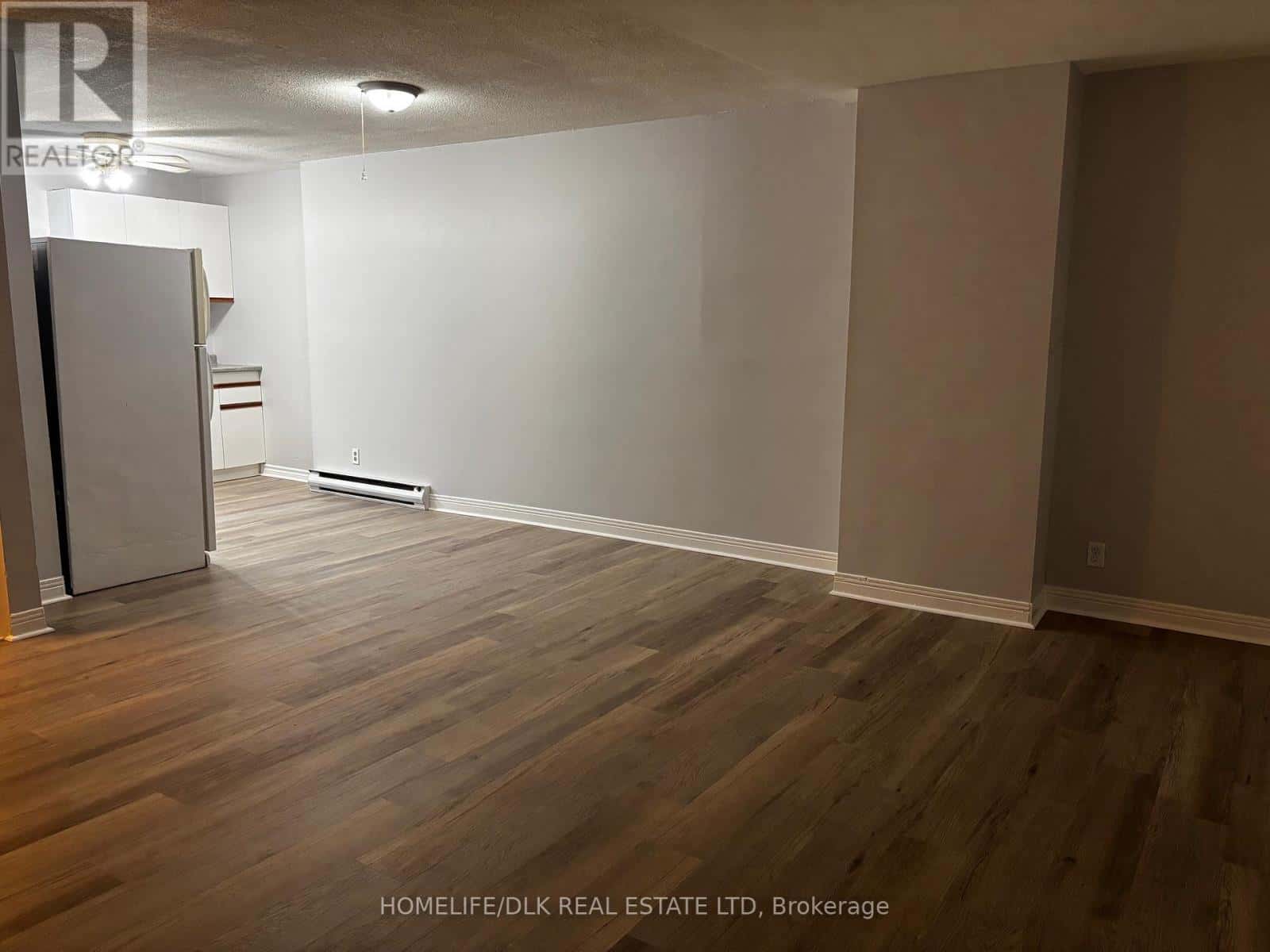 Brockville — Brockville - Photo 2 of 9