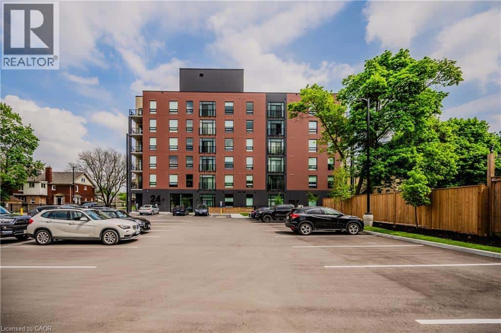 24 UNION Street E Unit# 304 — Waterloo - Photo 4 of 38