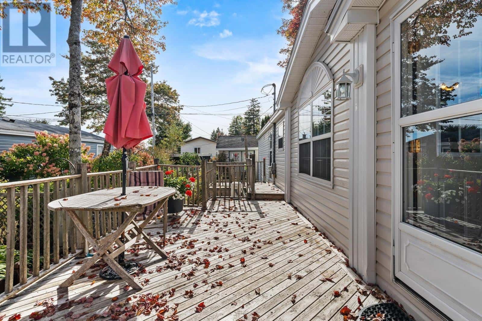 13 Eighth Street — Lucasville, Nova Scotia - Photo 2 of 40