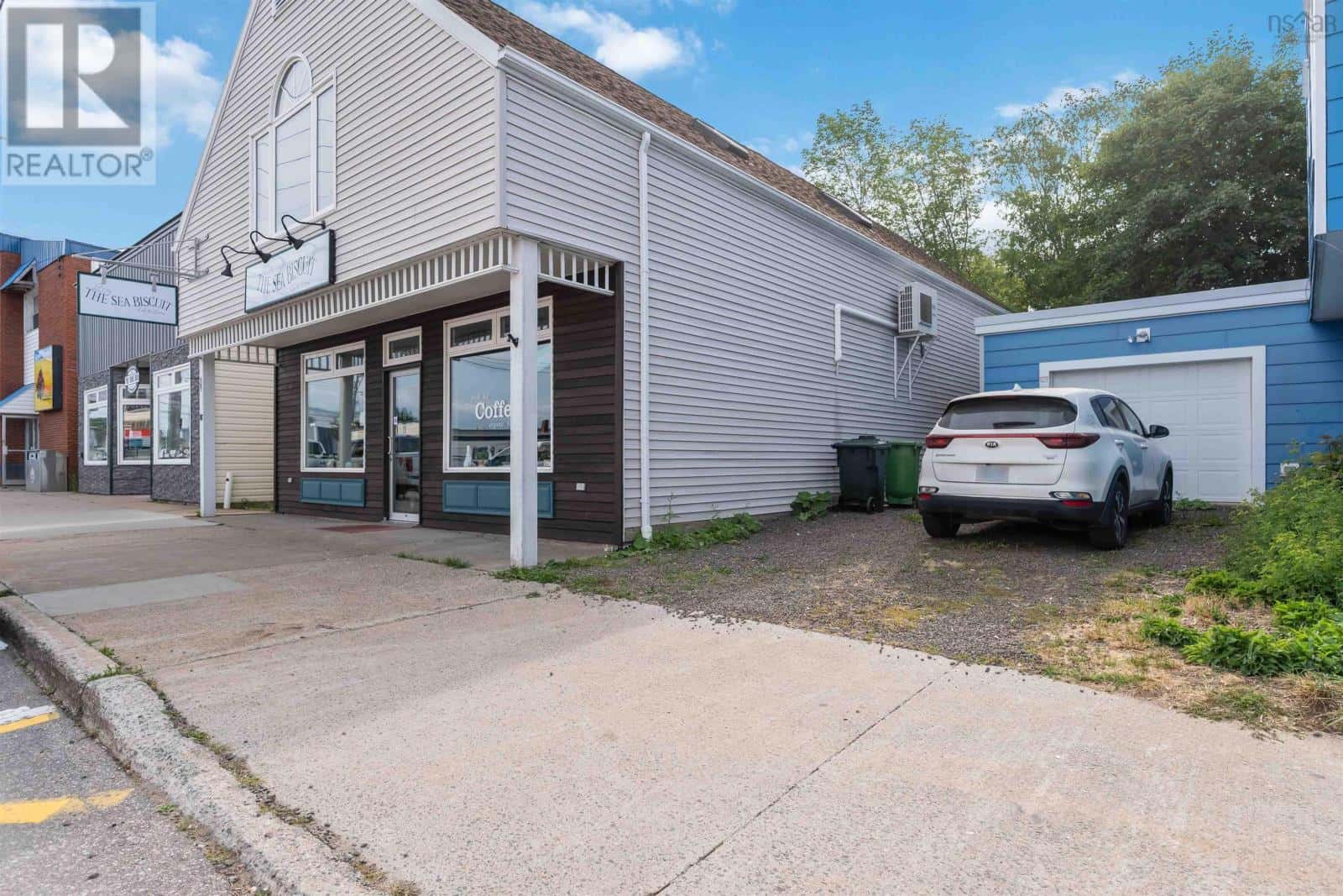 87 Water Street — Digby, Nova Scotia - Photo 3 of 50