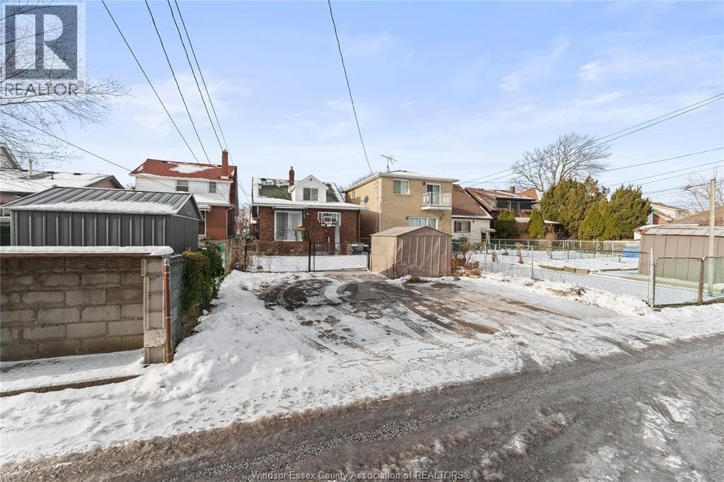 Windsor — Windsor - Main photo