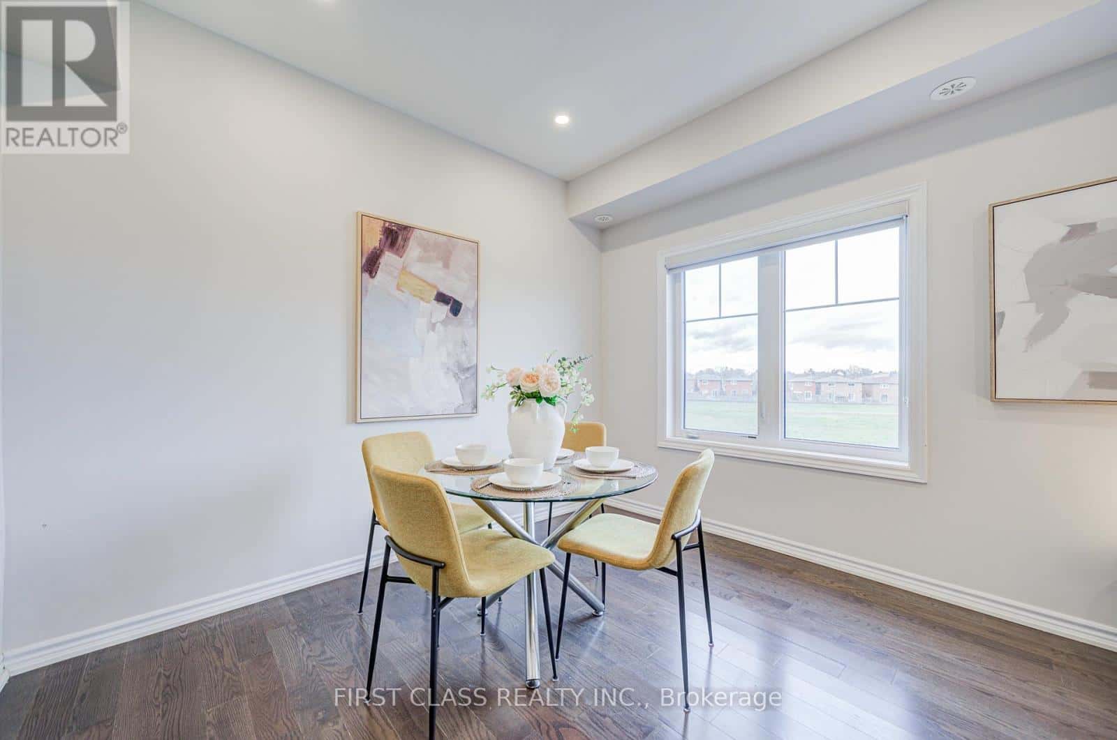 Toronto (L'Amoreaux) — Toronto (L'Amoreaux) - Photo 3 of 32