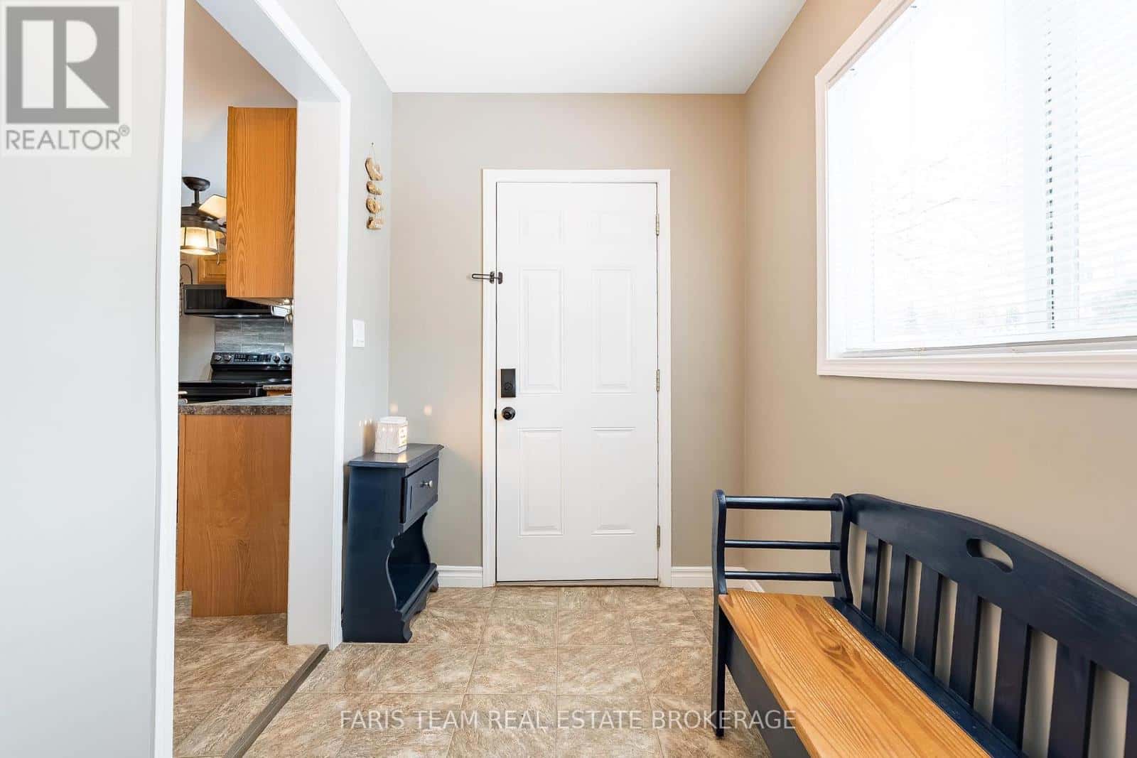 Tay (Victoria Harbour) — Tay (Victoria Harbour) - Photo 5 of 27