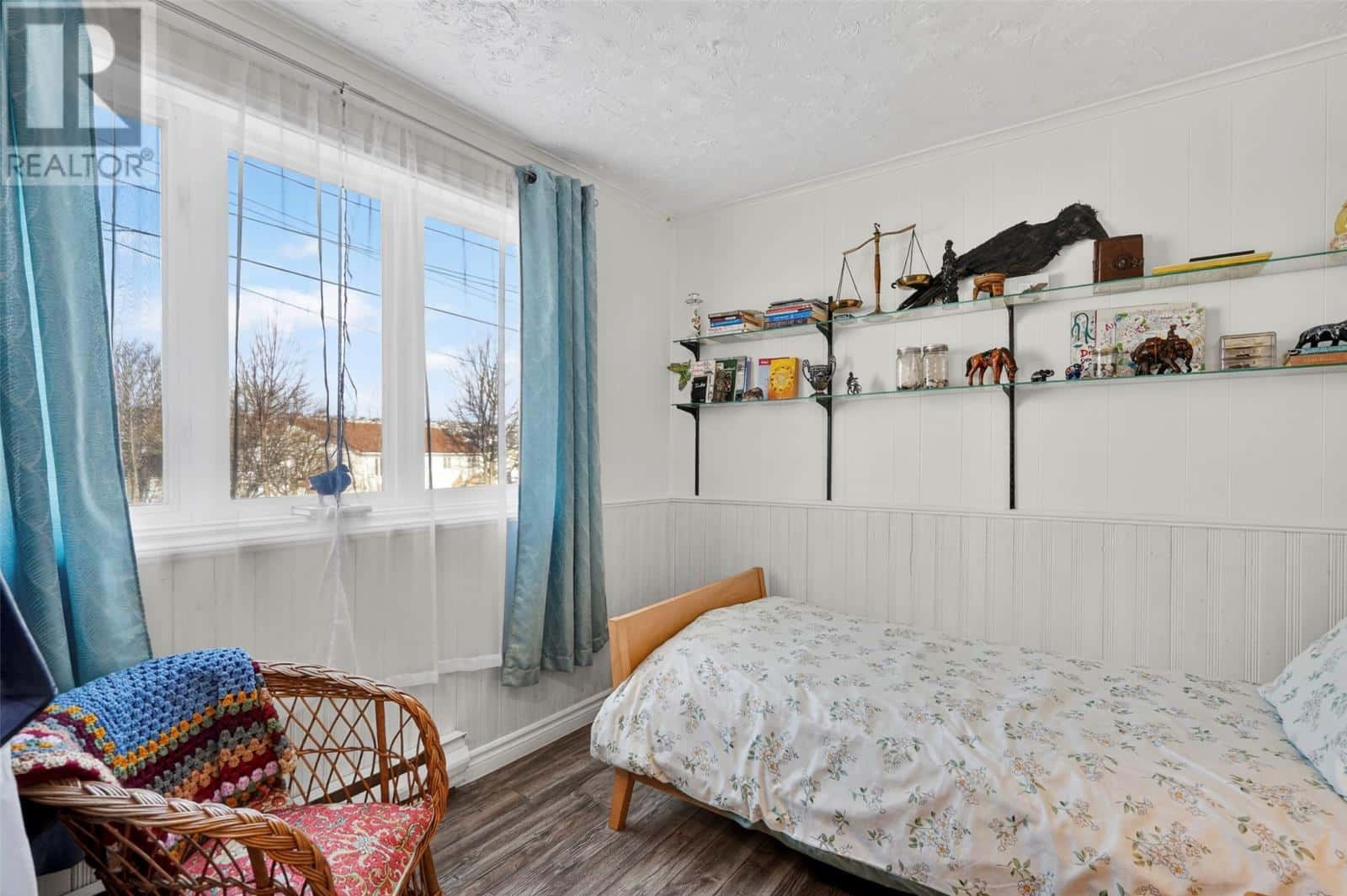 5 Butt's Avenue — Carbonear, Newfoundland & Labrador - Photo 5 of 50