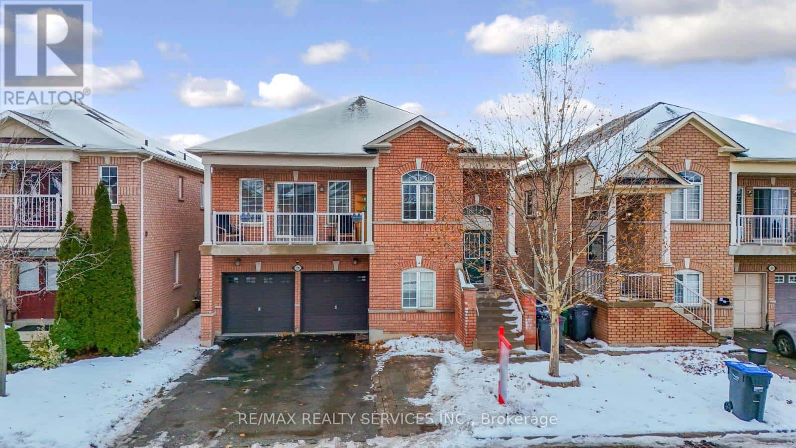 28 ATIRA AVENUE — Brampton (Fletcher's Meadow), Ontario - Photo 2 of 49