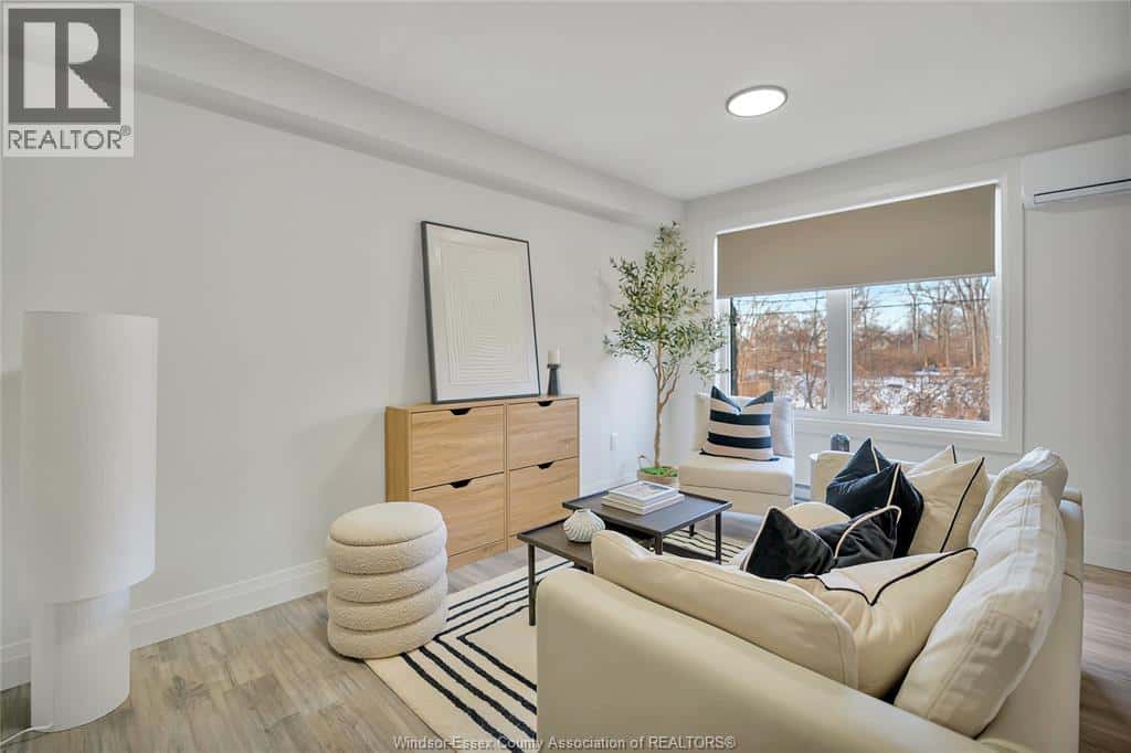 513 CARON Unit# 1 — Windsor - Photo 4 of 21