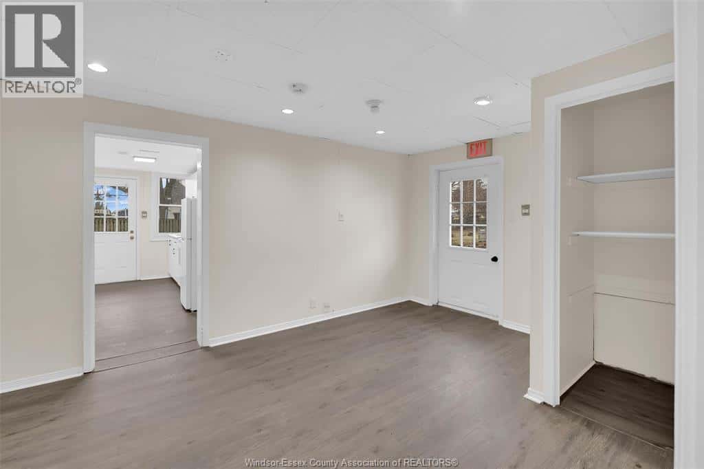 21 PEARL STREET West Unit# 3 — Kingsville - Photo 3 of 14