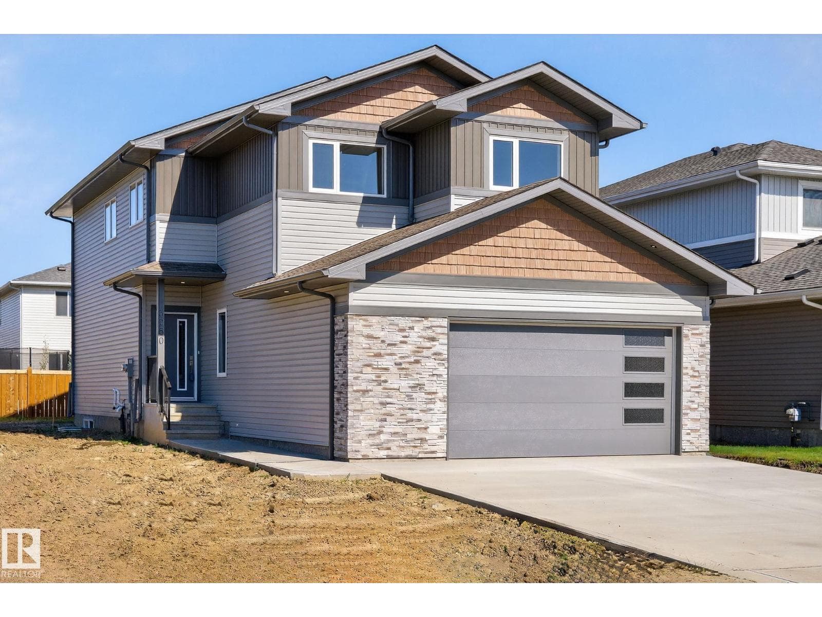 5250 47 AV — Calmar, Alberta - Main photo