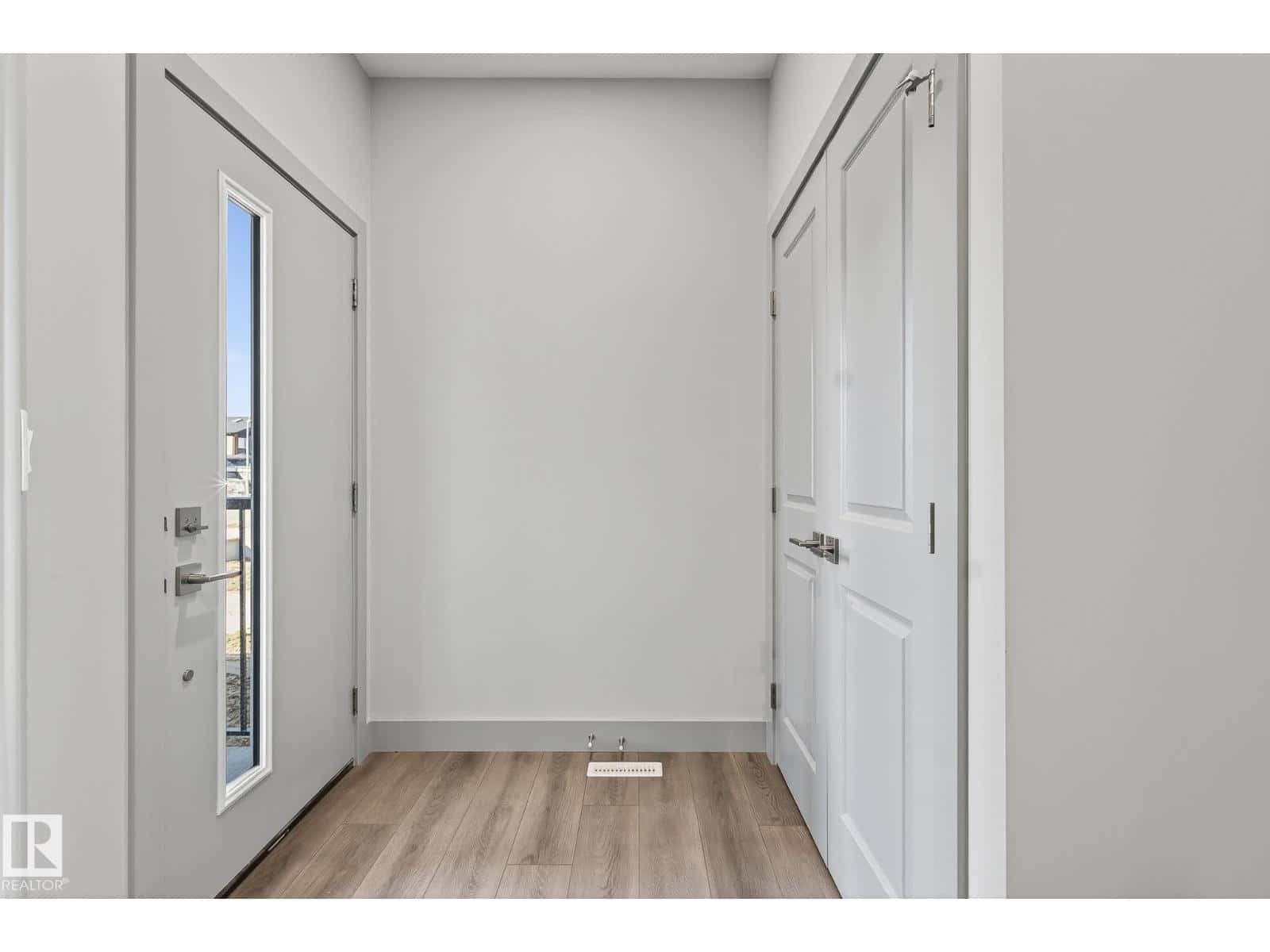 Calmar — Calmar - Photo 3 of 58