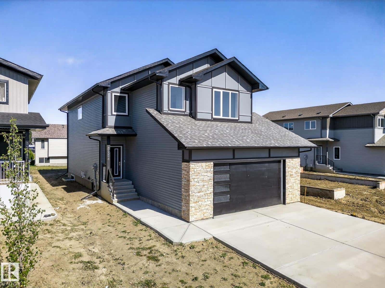 Calmar — Calmar - Photo 2 of 58