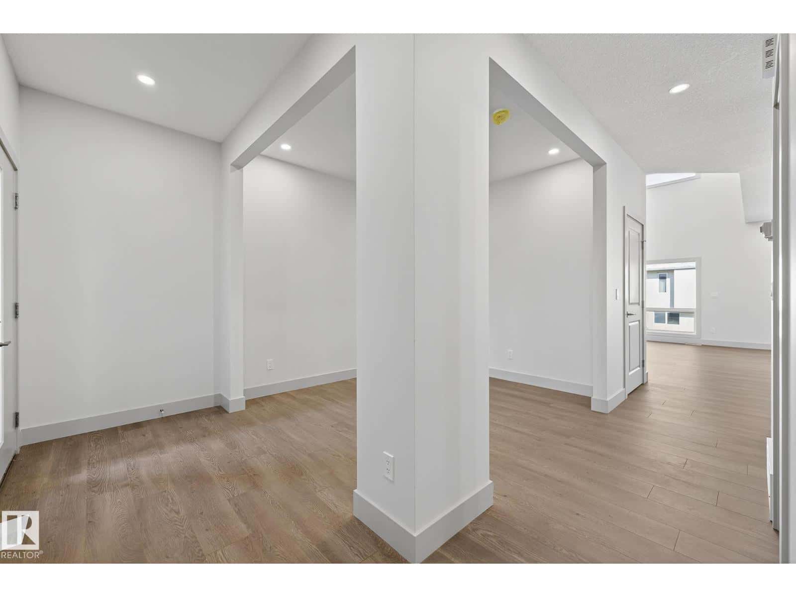 Calmar — Calmar - Photo 5 of 58