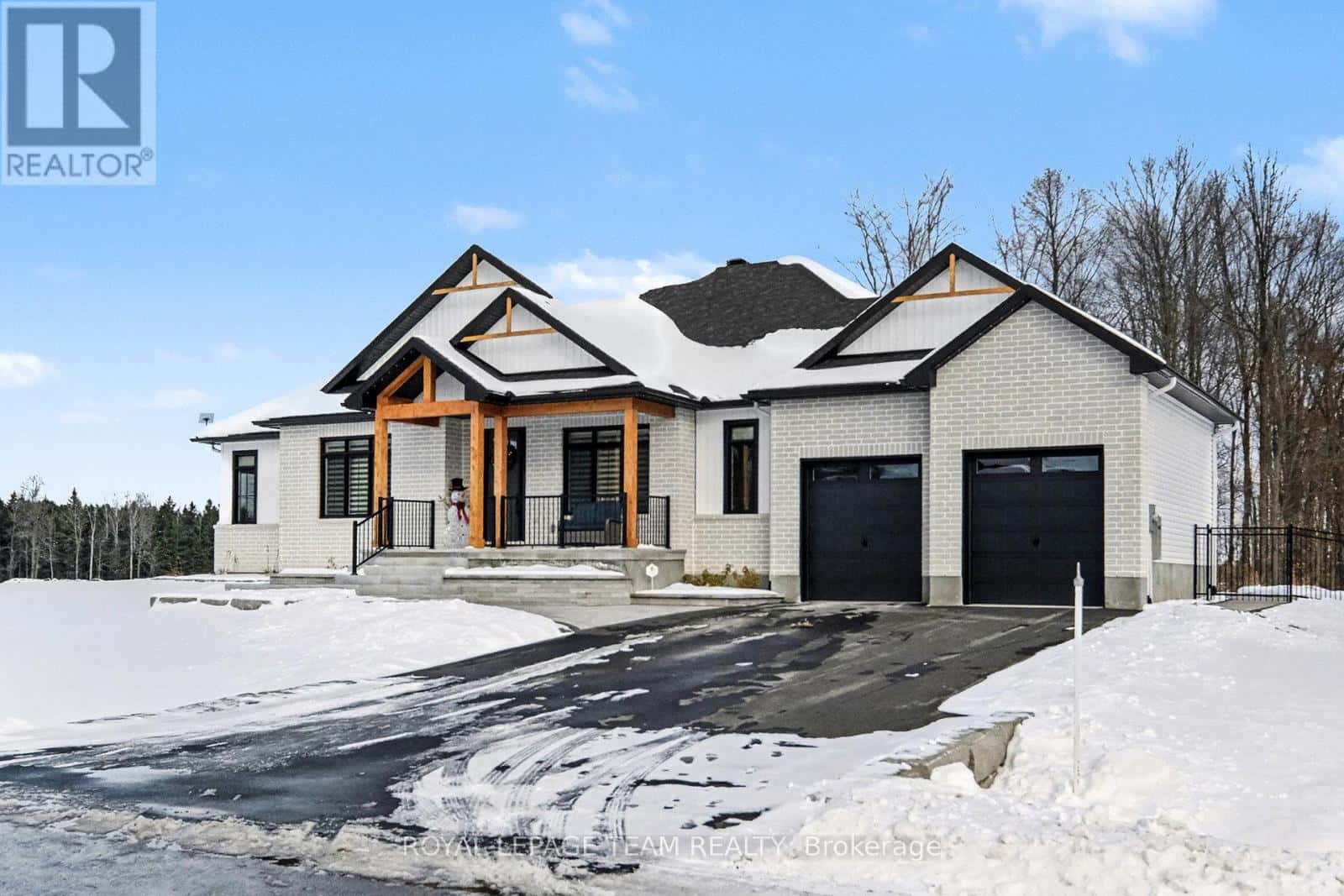 1685 TRIZISKY STREET — North Dundas, Ontario - Photo 3 of 44