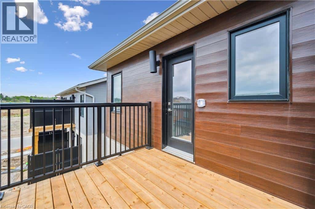 15 STAUFFER WOODS Trail Unit# C9 — Kitchener - Photo 4 of 29