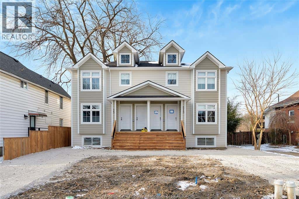 Windsor — Windsor - Photo 2 of 21