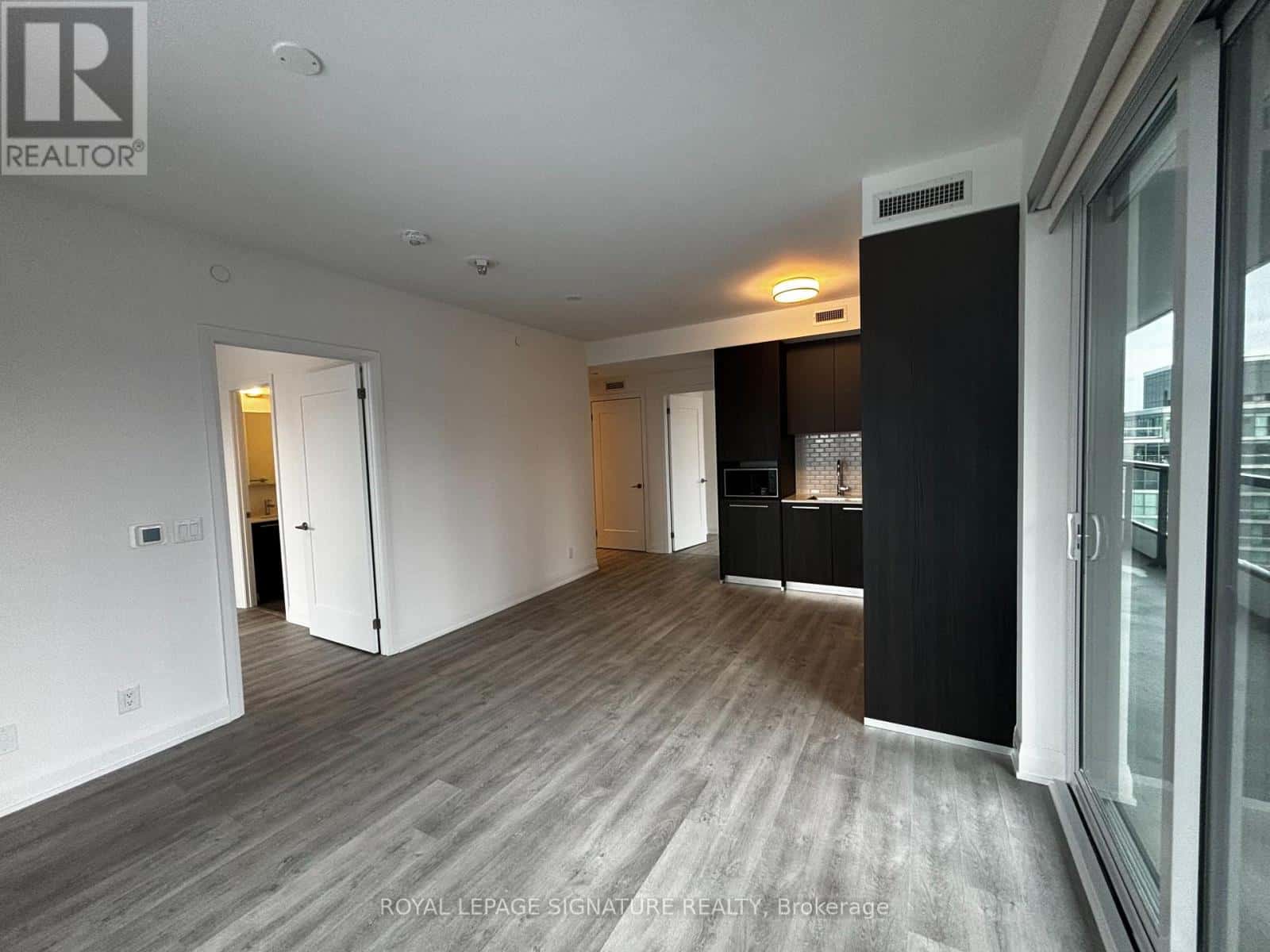 Toronto (Mount Pleasant West) — Toronto (Mount Pleasant West) - Photo 4 of 15